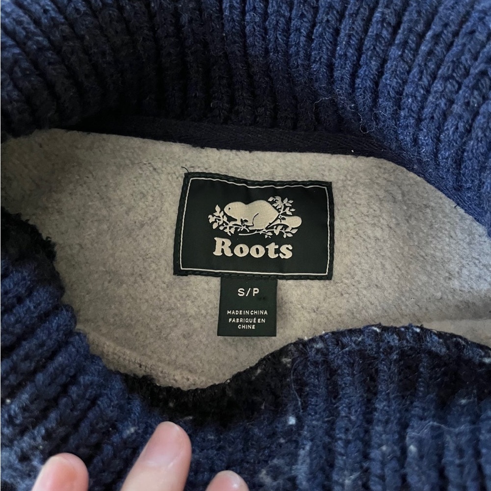 Women’s Roots sweater - Picture 3 of 6